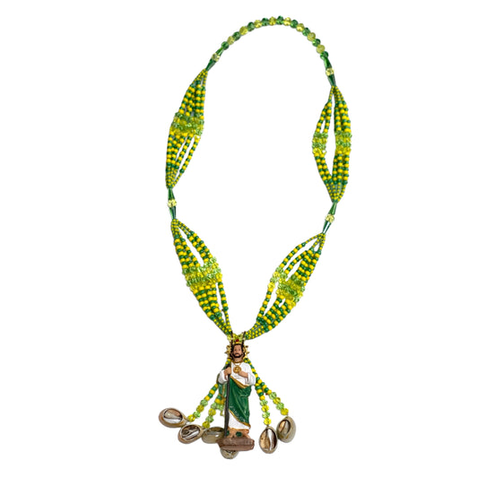 Collar San Judas con 🐚 Conchas Cauri (Verde y Amarillo)