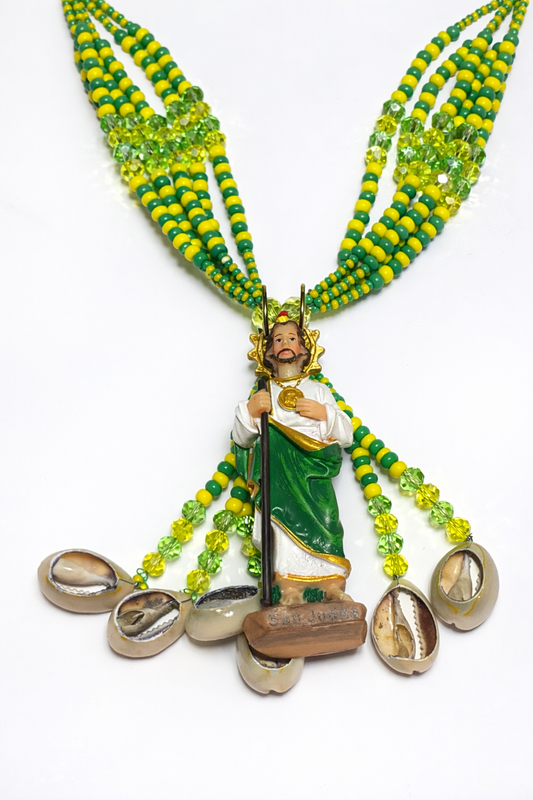 Collar San Judas con Conchas Cauri